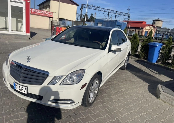 Mercedes-Benz Klasa E cena 58999 przebieg: 260000, rok produkcji 2011 z Bolków małe 56